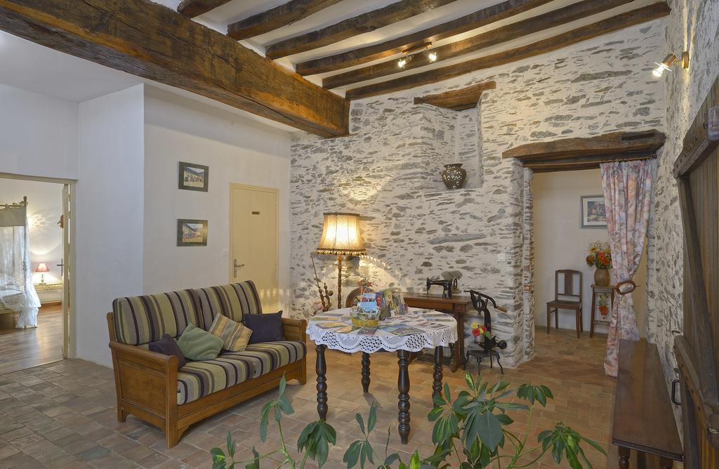 Domaine De La Cour